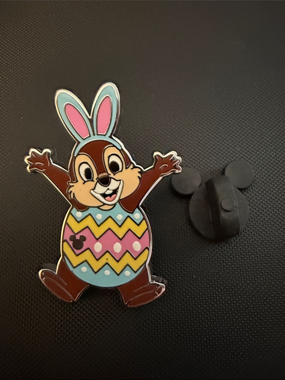 Disney chip Chipmunk Easter Enamel Pin - Pink, Yellow, Blue